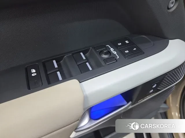 Land Rover Defender (L663) 2023 Золотой из Кореи, фото 4