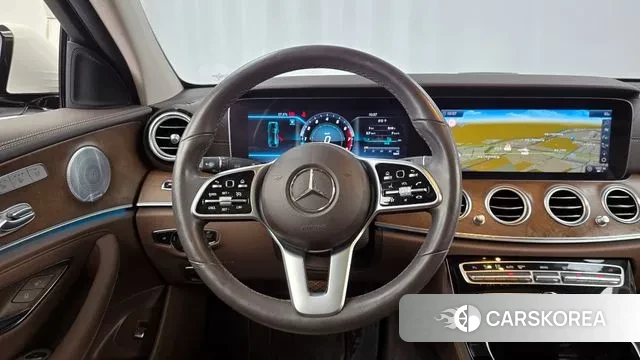 Mercedes-Benz E-Class W213 2019 Белый из Кореи, фото 4