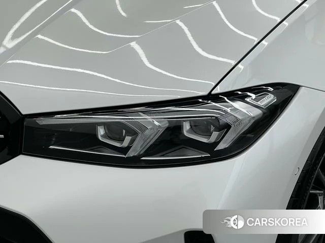 BMW 3 series 2024 Белый из Китая, фото 4