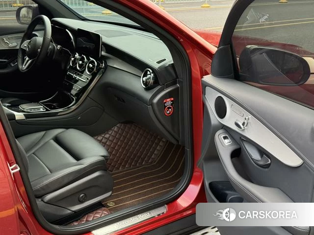 Mercedes-Benz GLC Coupe 2021 Красный из Китая, фото 4