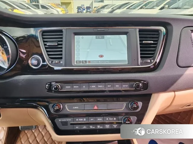 Kia The New Carnival 2018 Черный из Кореи, фото 4