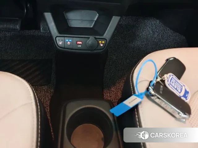 Kia The New Kia Ray 2024 Белый из Кореи, фото 4