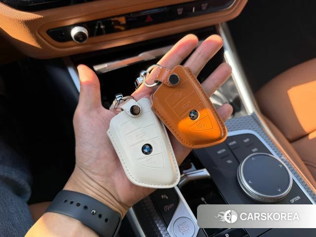 BMW 3 Series (G20) 2025 Серебристо-серый из Кореи, фото 4
