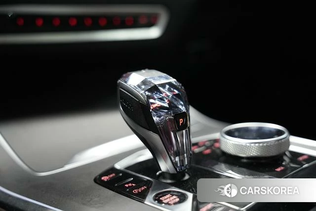 BMW X5 (imported) 2019 Серебристо-серый из Китая, фото 4
