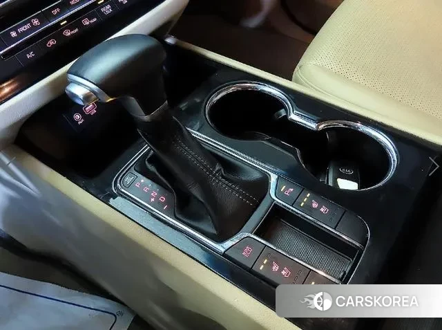 Kia The New Carnival 2018 Белый из Кореи, фото 4