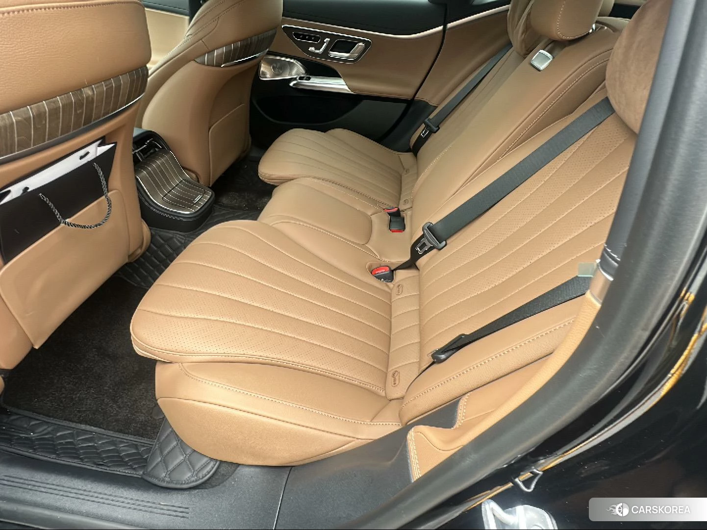 Mercedes-Benz E-class 2025 Черный из Китая, фото 4