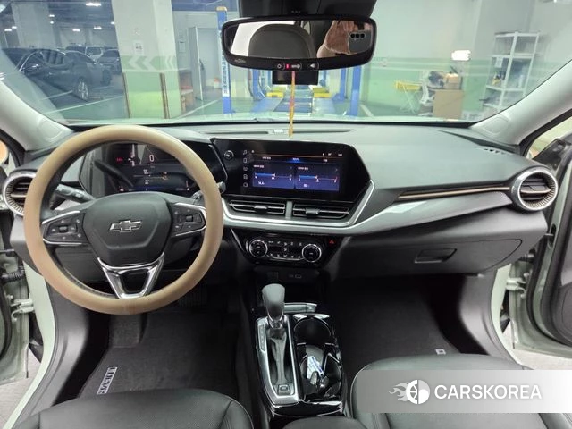 Chevrolet (GM Daewoo) Trax Crossover 2024 Светло-зеленый из Кореи, фото 4