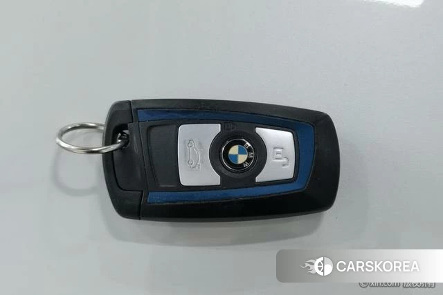 BMW 3 series GT 2021 Белый из Китая, фото 4