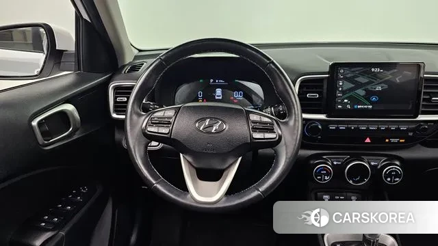 Hyundai Venue 2023 Белый из Кореи, фото 4