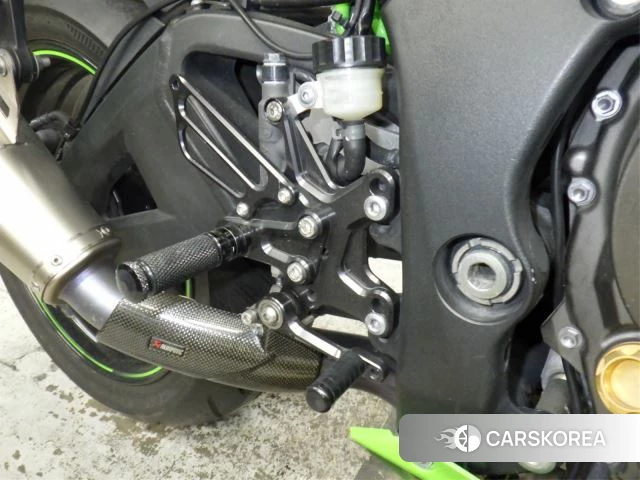 Проданный Kawasaki ZX-10R NINJA ABS 2014 из Японии