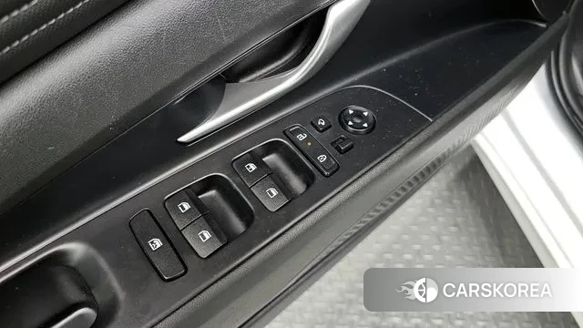 Hyundai The New Avante (CN7) 2023 Белый из Кореи, фото 4