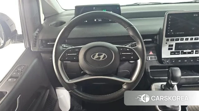 Hyundai Staria 2023 Белый из Кореи, фото 4