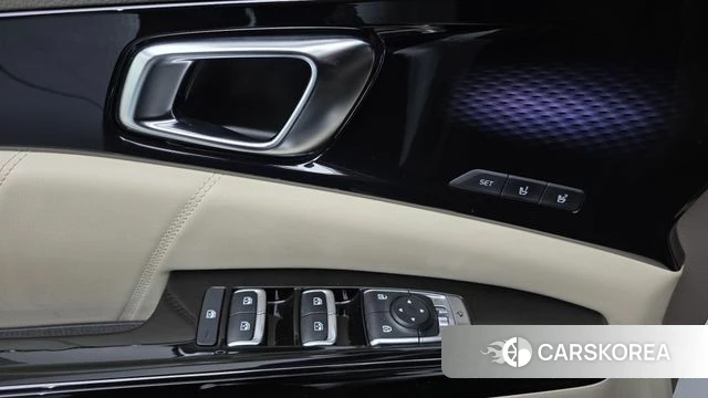 Kia Carnival 4th generation 2023 Белый из Кореи, фото 4