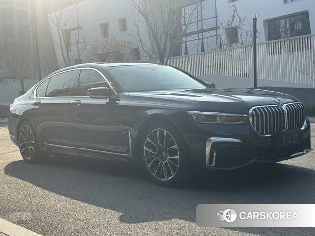 BMW 7 series 2022 Черный из Китая, фото 4