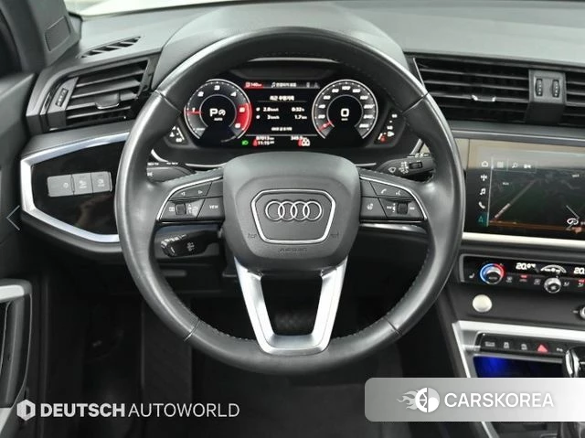 Audi Q3 (F3) 2020 Белый из Кореи, фото 4