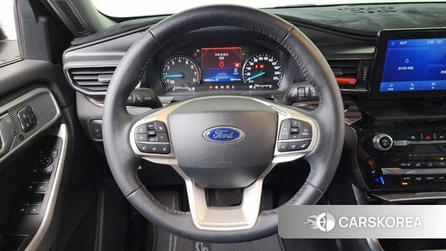 Ford Explorer 6th Generation 2022 Белый из Кореи, фото 4