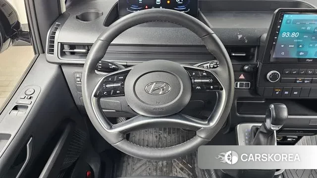 Hyundai Staria 2022 Белый из Кореи, фото 4