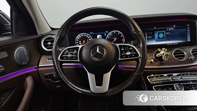 Mercedes-Benz E-Class W213 2019 Черный из Кореи, фото 4