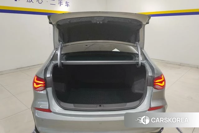 Chevrolet Cruze 2025 Темно-серый из Китая, фото 4