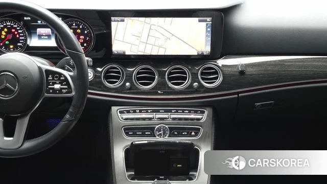 Mercedes-Benz E-Class W213 2019 Белый из Кореи, фото 4