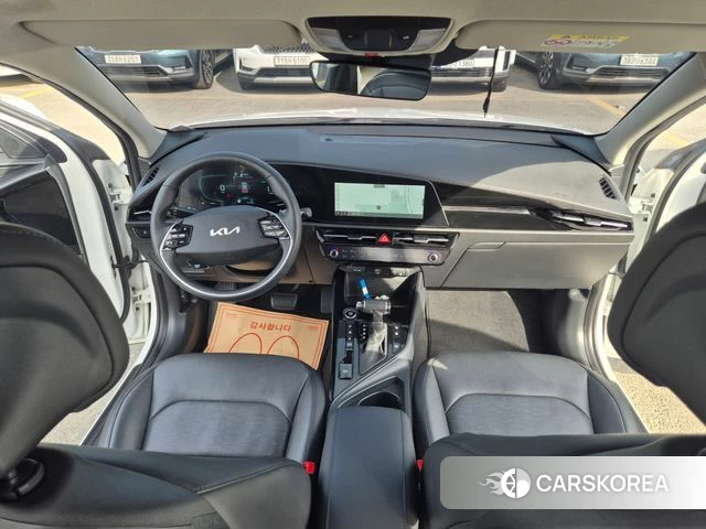 Kia Di Ol Nu Niro 2022 Белый из Кореи, фото 4