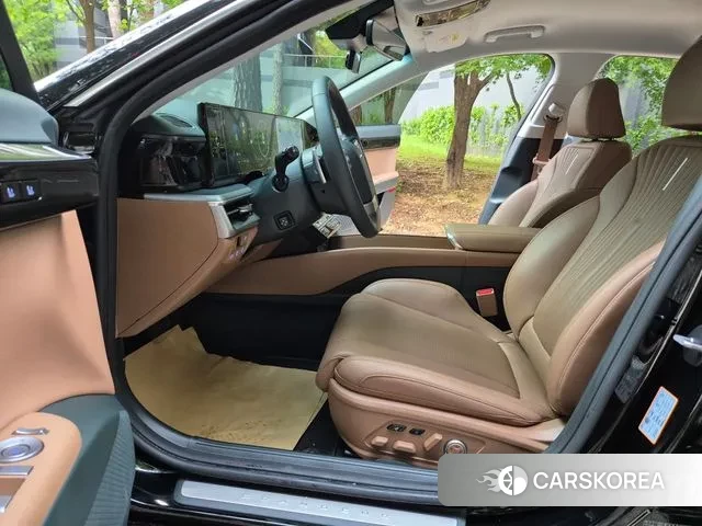 Hyundai Grandeur Hybrid (GN7) 2023 Черный из Кореи, фото 4