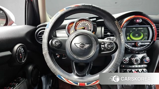 Mini Cooper D 2018 Красный из Кореи, фото 4