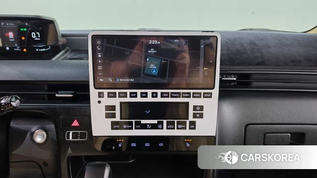 Hyundai Staria 2023 Черный из Кореи, фото 4