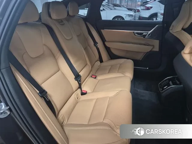 Volvo S90 2024 Серый из Кореи, фото 4