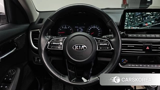 Kia Seltos 2021 Белый из Кореи, фото 4
