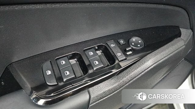 Kia Sportage 5th Generation 2022 Белый из Кореи, фото 4