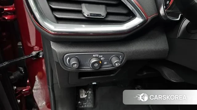 Chevrolet (GM Daewoo) Trailblazer 2022 Красный из Кореи, фото 4