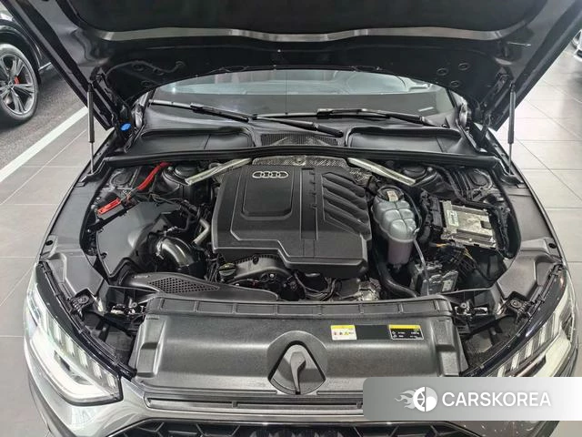 Audi A4L 2025 Темно-серый из Китая, фото 4
