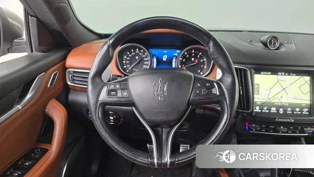 Maserati Levante 2018 Серый из Кореи, фото 4