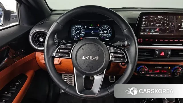 Kia The New K3 2nd generation 2022 Белый из Кореи, фото 4