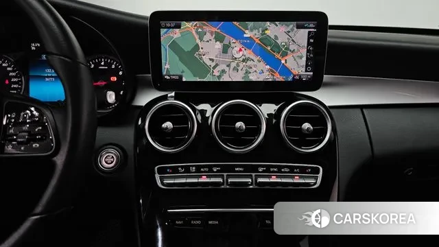 Mercedes-Benz C-Class W205 2020 Песочный из Кореи, фото 4