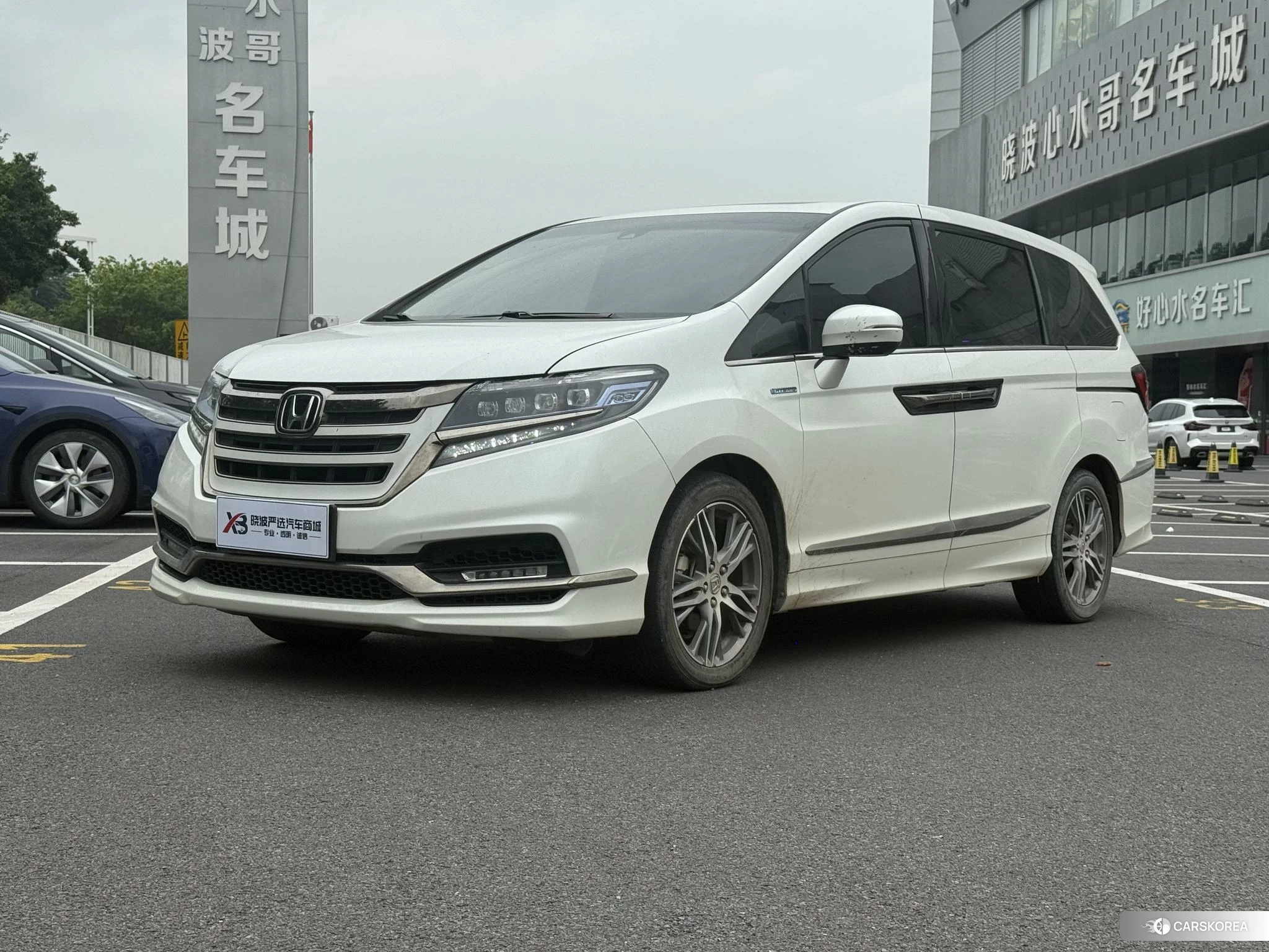 Honda Elysion 2019 Белый из Китая, фото 4