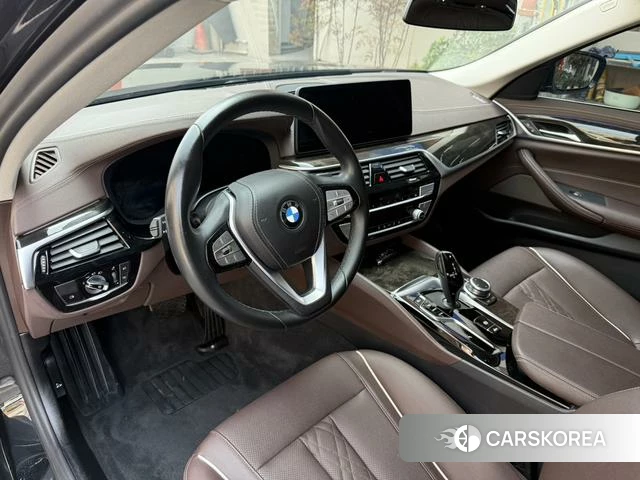 BMW 5 series 2022 Черный из Китая, фото 4