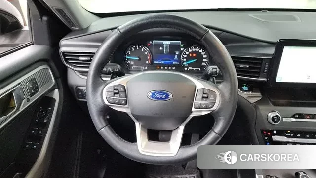 Ford Explorer 6th Generation 2020 Белый из Кореи, фото 4