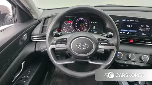 Hyundai Avante (CN7) 2021 Серебристо-серый из Кореи, фото 4