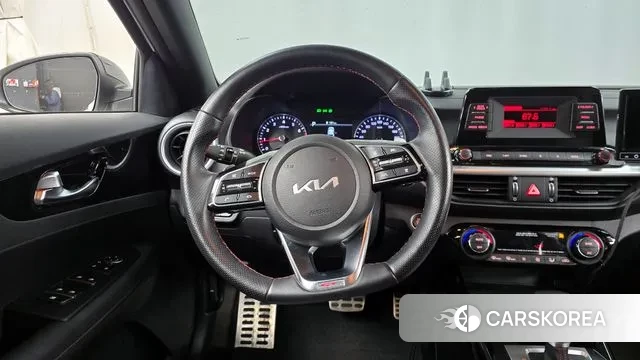 Kia The New K3 2nd generation 2021 Белый из Кореи, фото 4