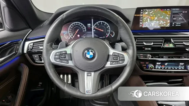 BMW 5 Series (G30) 2019 Черный из Кореи, фото 4