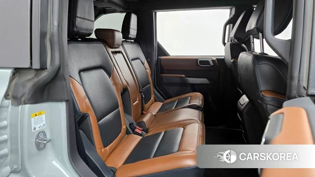 Ford Bronco 6th Generation 2022 Небесно-голубой из Кореи, фото 4