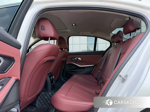 BMW 3 series 2023 Белый из Китая, фото 4