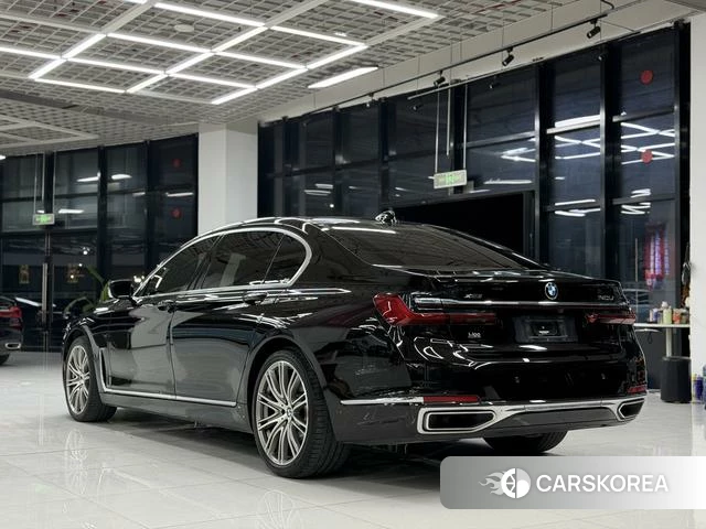 BMW 7 series 2022 Черный из Китая, фото 4