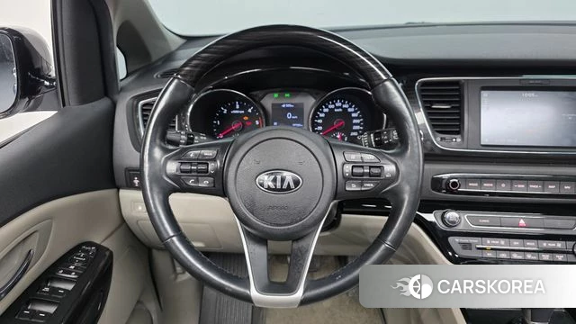 Kia The New Carnival 2019 Серебряный из Кореи, фото 4