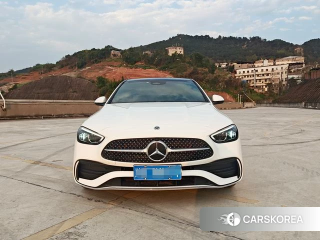 Mercedes-Benz Class C 2023 Белый из Китая, фото 4