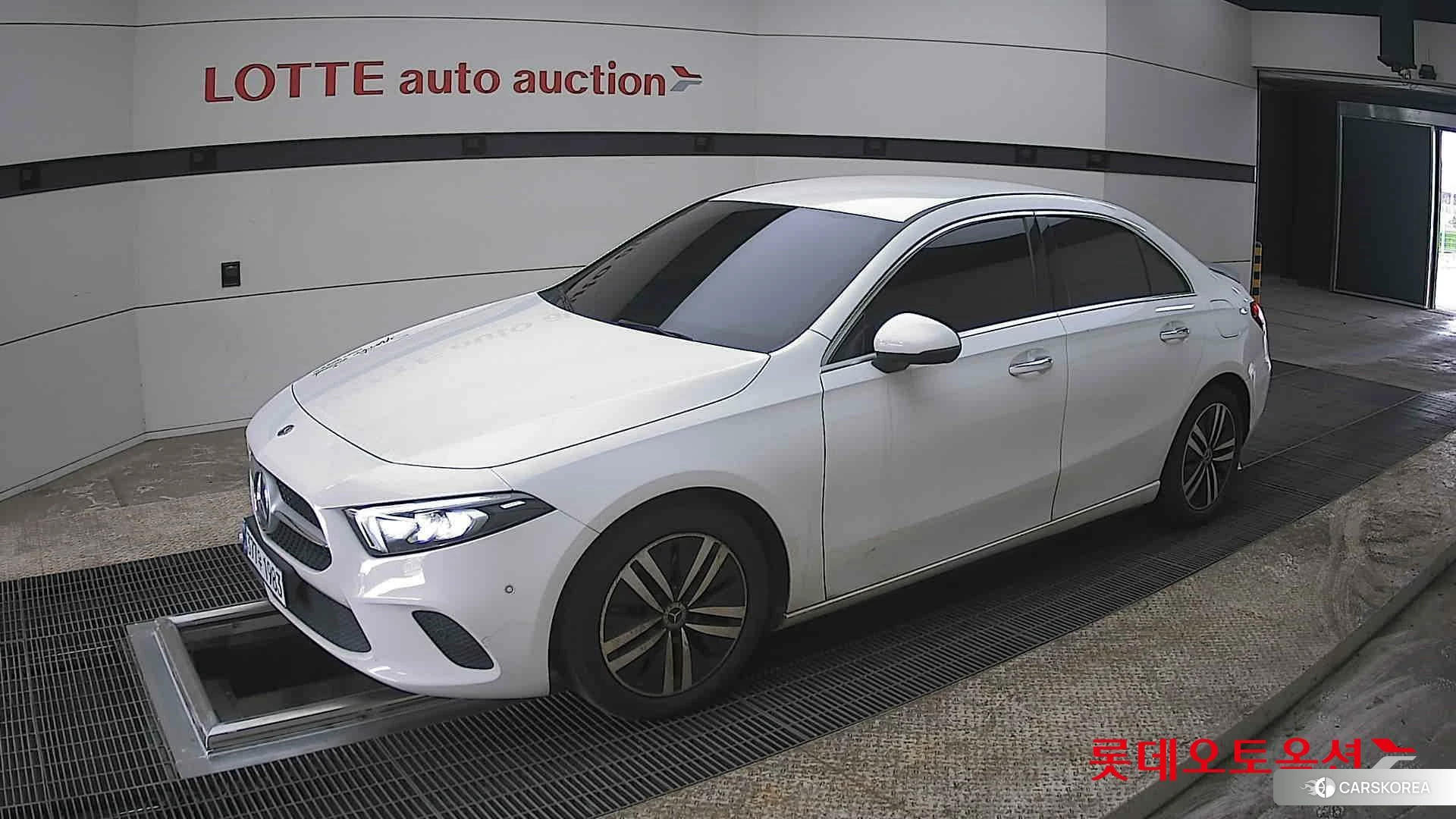 Mercedes-Benz Mercedes-Benz A220 Sedan 2021 Белый из Кореи, фото 4