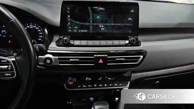 Kia Seltos 2022 Белый из Кореи, фото 4