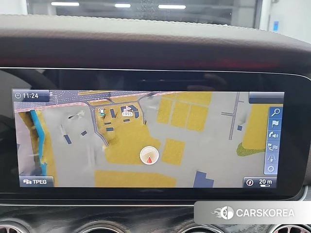 Mercedes-Benz E-Class W213 2018 Белый из Кореи, фото 4